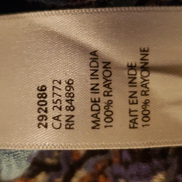 Devoted Luxury Apparel Top Sz Medium - Picture 9 of 10